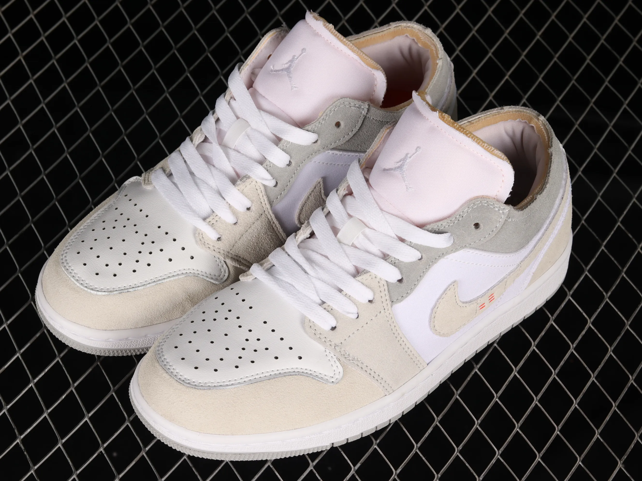 All categories Air Jordan Jordan series basketball shoes Air Jordan 1 Low Z version Air Jordan 1 Low "White and Phantom" AJ1 Joe 1 rice white retro culture and leisure sports sneakers DN1635-100